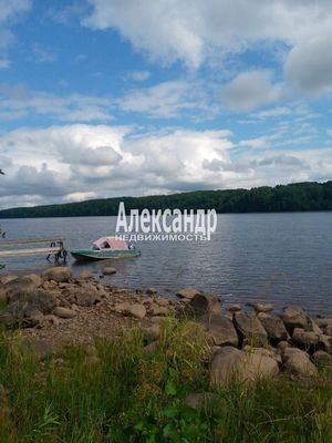 Объект по адресу Ленинградская обл, Подпорожский р-н, Хевроньино д, Набережная ул, д. 60